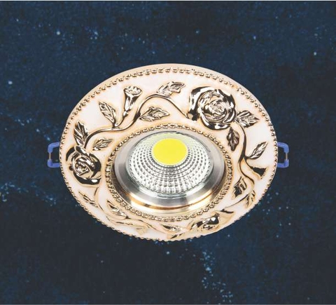 đèn led âm trần hiện đại có viền hoa văn