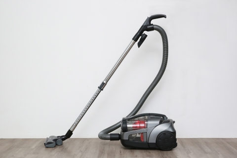 Máy hút bụi Panasonic MC-CL777