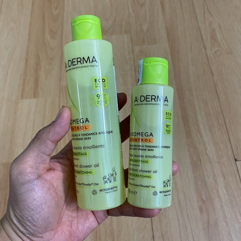 Dầu tắm A-derma Exomega Emollient Shower Oil 200ml - giảm kích ứng, làm dịu cho da khô, da cơ địa