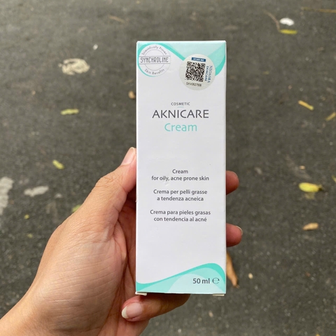 Kem giảm nhờn, giữ ẩm Aknicare Cream 50ml - cho da mụn trứng cá