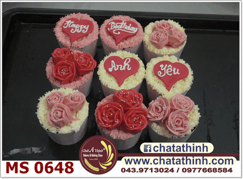 Cup cake tình yêu - 0648
