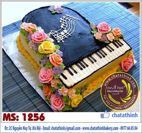 Bên phím dương cầm - 1256