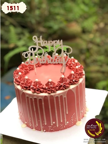 1511 - Bánh sinh nhật cho phụ nữ
