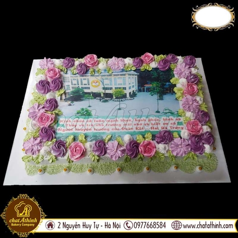 BÁNH KEM HOA CHÀO MỪNG THẦY CÔ TRƯỜNG ĐOÀN KẾT HAI BÀ TRƯNG HÀ NỘI