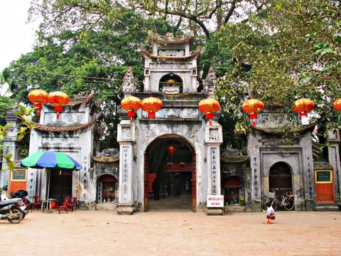 Đền Mẫu với tín ngưỡng thờ Tứ vị Hồng Nương trong văn hóa Việt