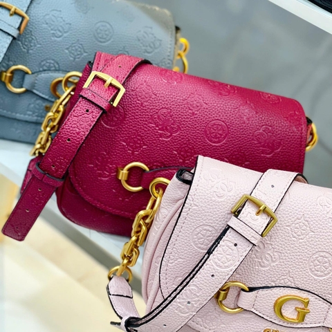 GUES5 IZZY PEONY FLAP logo