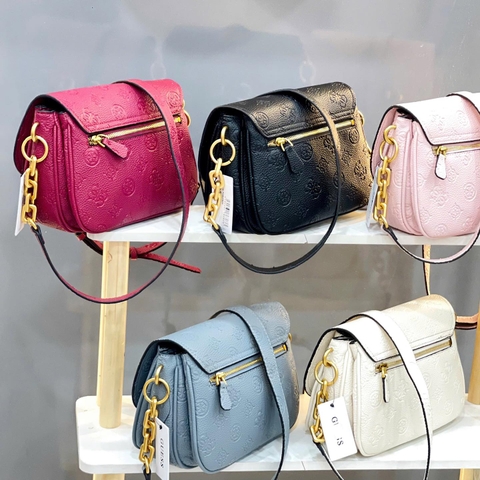 GUES5 IZZY PEONY FLAP logo