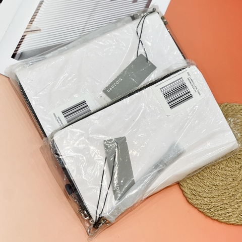 CLUTCH PARFIS họa tiết