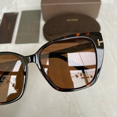 KÍNH T⭕️M FORD TF0937