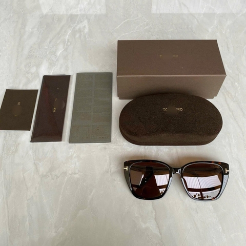 KÍNH T⭕️M FORD TF0937