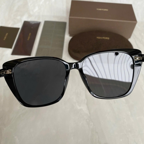 KÍNH T⭕️M FORD TF0937