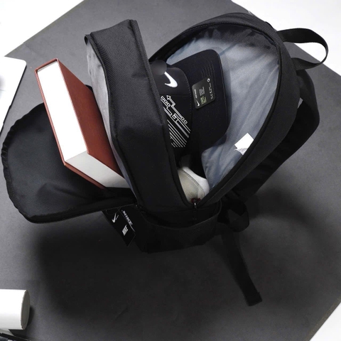 Balo Nik3 S⭕lid N⭕rth