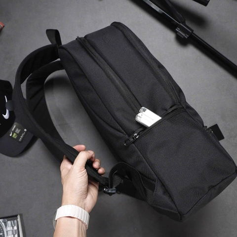 Balo Nik3 S⭕lid N⭕rth