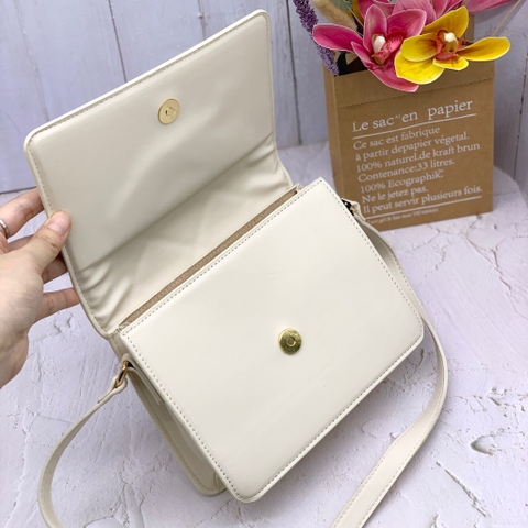 TÚI MOSCHIN JEWEL HEART