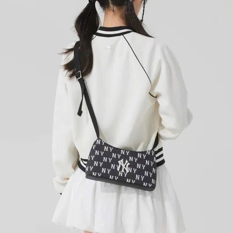 ML CLASSIC M0N0GRAM JACQUARD