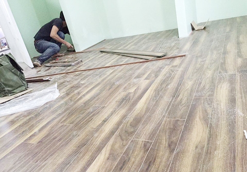 Báo giá thi công lắp đặt sàn gỗ công nghiệp tại Hà Nội - Kho sàn gỗ 247