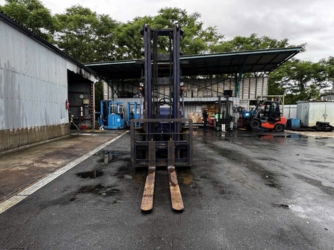 Xe nâng dầu 3.5 tấn Komatsu FD35-5 - 37056 (Cao 5m, dịch giá)