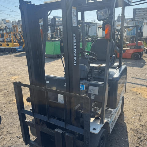 Xe nâng điện ngồi lái 1.5 tấn TCM FB15-8 đời 2019 giá rẻ