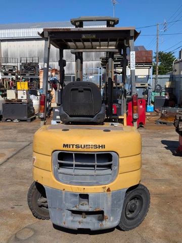 Xe nâng dầu 2.5 tấn MITSUBISHI FD25 cũ Nhật bãi số sàn nâng cơ bản - F18B-21320
