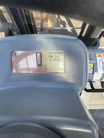 Xe nâng điện ngồi lái 1.5 tấn TCM FB15-8 đời 2019 giá rẻ