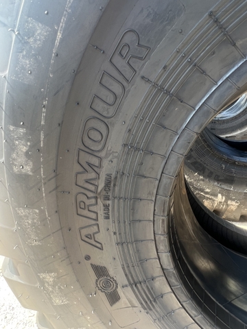 Lốp xúc lật ARMOUR 26.5-25 lắp trên xúc lật LIUGONG, XCMG