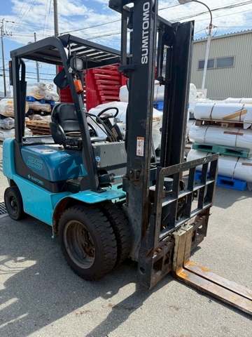 Xe nâng dầu 2,5 tấn SUMITOMO 11FD25PAXI98D số tự động gật gù lốp kép