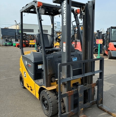 Xe nâng điện cũ ngồi lái 1.5 tấn KOMATSU FB15-12 Đời 2022 (Siêu Lướt)