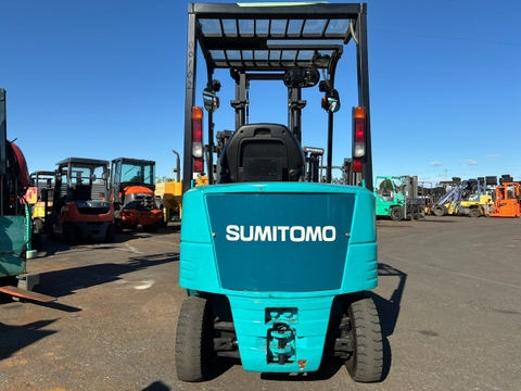 Xe nâng điện cũ ngồi lái 1.5 tấn SUMITOMO 41PB15PSXII Đời 2014 (Khung 3.15m)