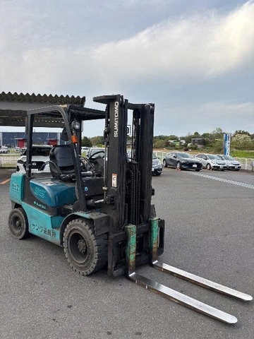 Xe nâng dầu 3.5 tấn Sumitomo 13FD35PAXI98D cũ Nhật bãi chui cont dịch giá đời 2012 - D3H-10519