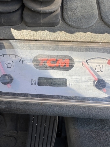 Xe nâng dầu cũ 2.5 tấn TCM FHD25C3A Đời 2011 (Số Sàn - Gật Gù)