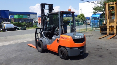 Xe nâng dầu cũ 3.5 tấn TOYOTA 52-8FDJ35 số tự động động cơ 3Z bộ gật gù lốp kép nâng cao 4m đời 2013 - 34528