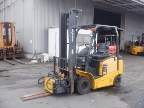 XE NÂNG ĐIỆN KOMATSU FE25-1 301661  LH:096.235.1368