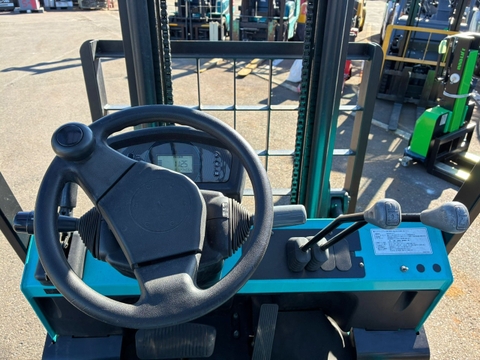 Xe nâng điện cũ ngồi lái 1.5 tấn SUMITOMO 41PB15PSXII Đời 2014 (Khung 3.15m)