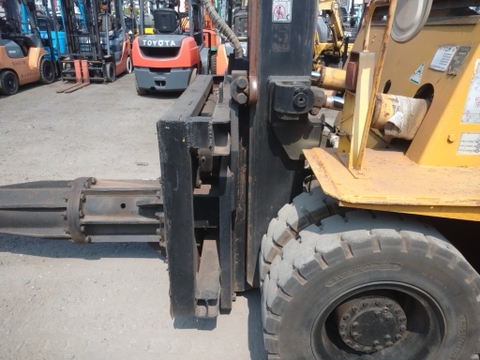 Xe nâng dầu cũ 6 tấn TCM FD60Z7 nâng cao 3m số tự động lắp bộ tháp xô / càng đút cuộn thép - 57805677