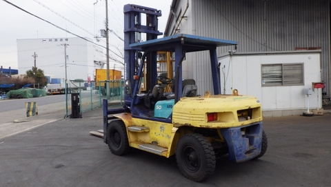 Xe nâng dầu cũ 5 tấn KOMATSU FD50HD-7 (Nâng 5m - Dịch Càng)