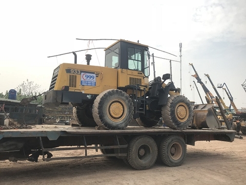 Cho thuê xúc lật gầu 1,7 m3