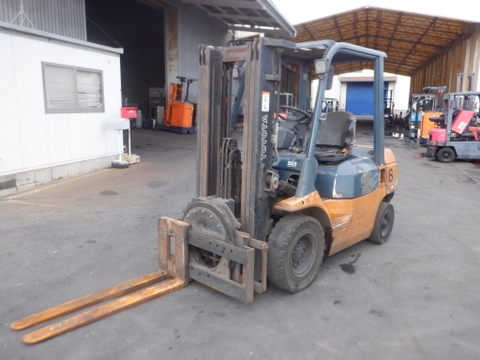 XE NÂNG DẦU TOYOTA 7FD25 SK:24654 LH:096.235.1368