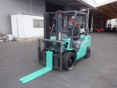 XE NÂNG DẦU MITSUBISHI FD30D F14E-34935