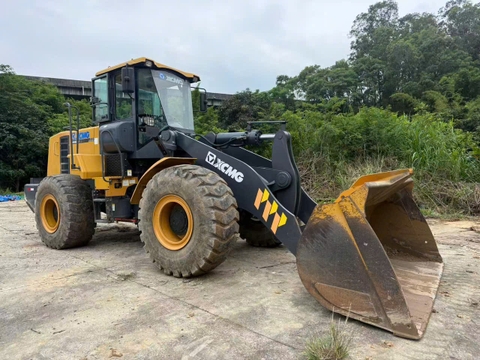 Máy xúc lật XCMG LW500HV Đời 2021 (Bản Đổ Cao - Gầu 3.6m3)