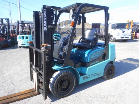 Xe nâng Nhật bãi 2,5 tấn SUMITOMO 11FD25PAXI98D dịch càng đời  2012 cực đẹp