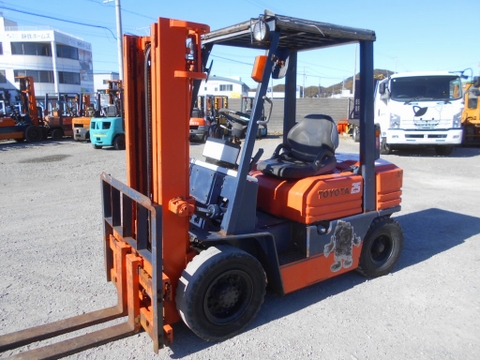 Xe nâng 2,5 tấn TOYOTA 5FD25 số sàn, dịch giá Nhập Nhật cực đẹp