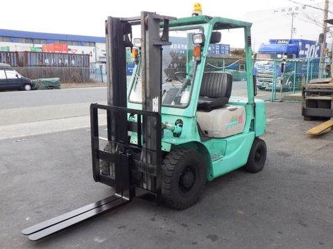 Xe Nâng Nhật Bãi 2,5 Tấn MITSUBISHI FD25 Số Sàn, Cực Đẹp