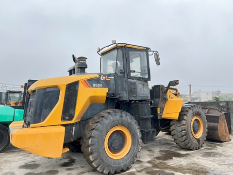 Bán Xúc lật cũ LIUGONG 855H – Gầu 3,7 khối – Đời 2018 –Kim phun thường– Giá tốt
