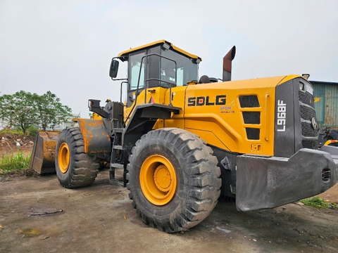 Xúc lật cũ SDLG L958F – Gầu 4,5 khối – Sản xuất 2021 – Sức nâng 6 tấn, giá cực tốt