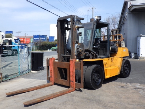 Xe nâng dầu 12 tấn TOYOTA 50-4FD120 số tự động đời cao 2013 Nhập Nhật