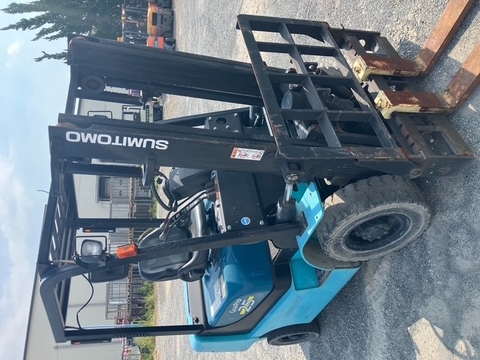 Xe nâng dầu 2,5 tấn SUMITOMO 11FD25PAXIII24D số tự động, gật gù sản xuất 2017