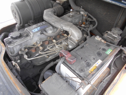 Xe nâng dầu 3,5 tấn TOYOTA 7FD35 số sàn, dịch giá, nâng cao 4 m