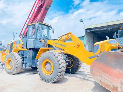 Xúc lật cũ Liugong 856H gầu 4.2 m3 - Giá tốt, chất lượng đảm bảo