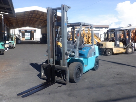 Xe Nâng 4 Tấn Sumitomo Dịch Giá Tháp Cao 4m, Đời 2012 Nhập Nhật