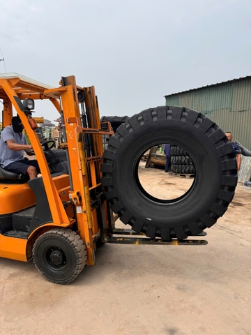 Lốp xúc lật 17.5-25 L5 ARMOUR siêu bền, siêu chịu tải